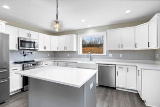 11 Alma Ann Ln, Waynesboro, VA 22980