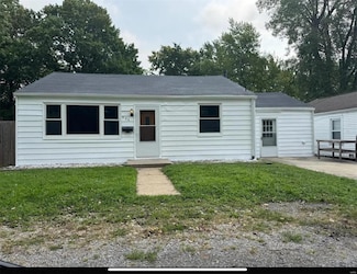 804 Dewey St, Belleville, IL 62221