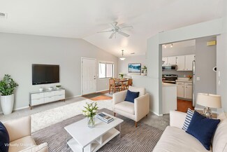 415 Water Tower Cir Unit 98, Brighton, MI 48116