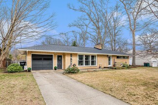 3494 Osceola Dr, Norton Shores, MI 49441