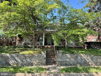 1305 Fern St NW, Washington, DC 20012