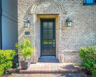 9506 London Bridge Station, Houston, TX 77045