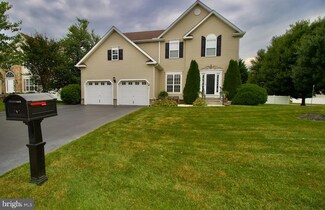 121 Redstone Ct, Felton, DE 19943
