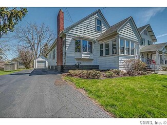 260 Berwick Rd N, Syracuse, NY 13208
