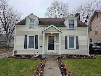 267 Lockwood St, Saginaw, MI 48602