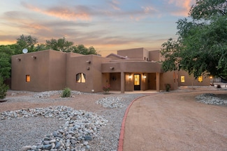 9005 4th St NW, Albuquerque, NM 87114