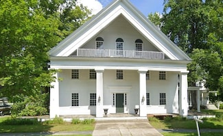532 Canaan St, Canaan, NH 03741