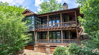 11 Old Lodge Rd, Robbinsville, NC 28771