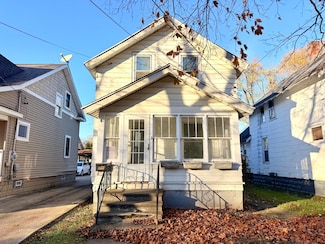716 Elizabeth St, Kalamazoo, MI 49007