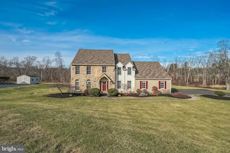 448 Pine Run Rd, Doylestown, PA 18901