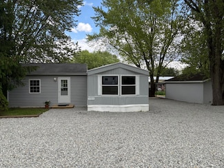 15003 Pheasant Dr, Brookville, IN 47012