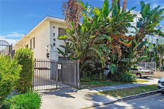 748 N Hudson Ave, Los Angeles, CA 90038