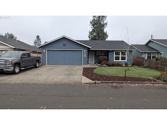383 Briana Ln, Eugene, OR 97404