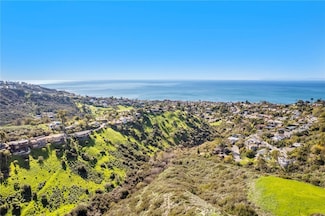 1477 Cerritos Dr, Laguna Beach, CA 92651