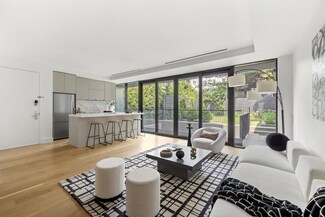 153 Green St Unit 1-B, New York City, NY 11222
