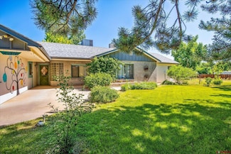 1706 Rampart St, Cortez, CO 81321