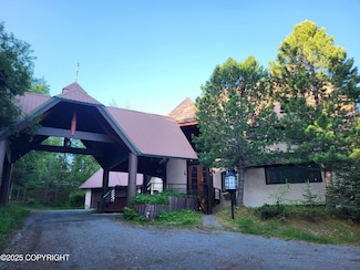 9921 Nearpoint Dr, Anchorage, AK 99507