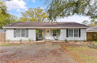 491 Roberts St, Brunswick, GA 31525