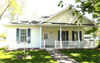 320 S Jefferson St, Centralia, MO 65240