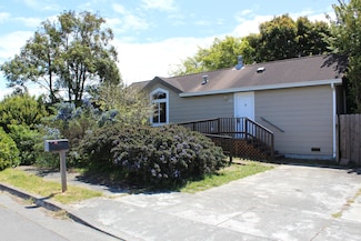 1044 Myers Rd, McKinleyville, CA 95519