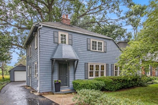 838 Lakeway Ave, Kalamazoo, MI 49001