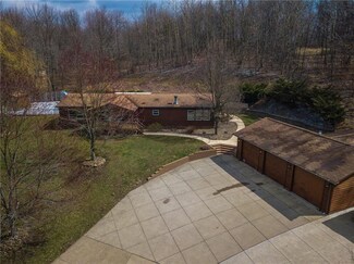 208 Georgetown Rd, Beaver Falls, PA 15010