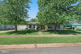 1331 Shamrock St, Bossier City, LA 71112