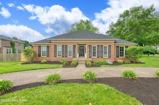 6714 Copperfield Rd, Louisville, KY 40207