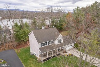 108 Downhill Cir, Cross Junction, VA 22625