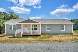 2804 Bonbrook Mill Rd, Wirtz, VA 24184