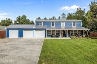 218 Old Ironsides Rd, Newport, NC 28570