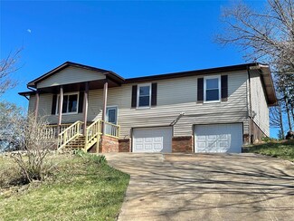 3312 Walnut Ridge Dr, High Ridge, MO 63049