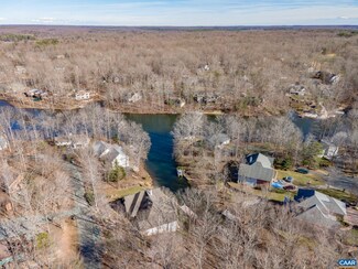 15 Amethyst Rd, Palmyra, VA 22963