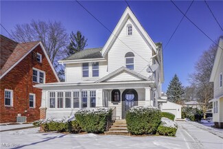 403 E Tuscarawas Ave, Barberton, OH 44203