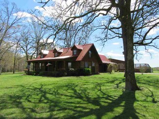 5675 New Hope Rd, Michie, TN 38357