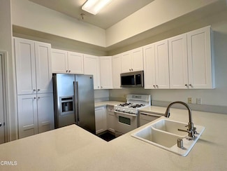 436 Poli St Unit 204, Ventura, CA 93001
