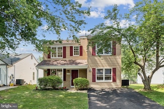 20528 Neerwinder St, Germantown, MD 20874