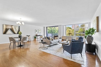 80 Park St Unit 23, Brookline, MA 02446