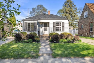 1490 S 94th St, Milwaukee, WI 53214