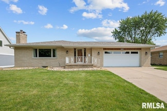 2723 28th Ave, Rock Island, IL 61201