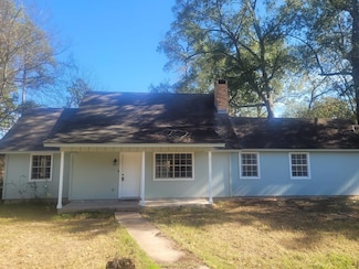 201 Kentwood Dr, Lufkin, TX 75901