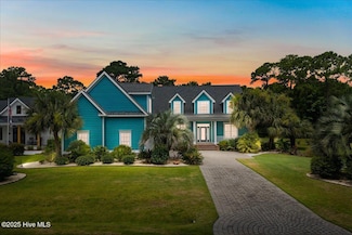 2744 Cedar Crest Dr, Saint James, NC 28461