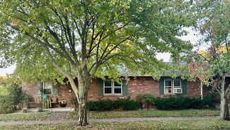 201-203 S Main St, Pendleton, IN 46064
