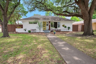 701 Scottsdale Dr, Richardson, TX 75080