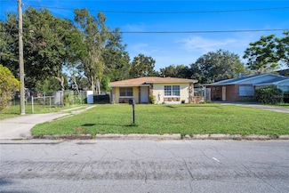 402 Tuscarora St, Lakeland, FL 33805