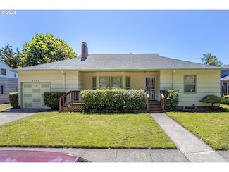 2715 Harding St, Longview, WA 98632