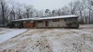 210 Greenwood Dr, Rockwood, TN 37854