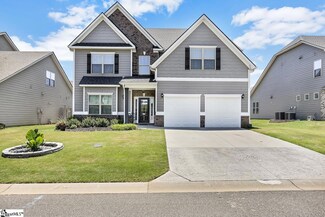 525 Grandon Rd, Greer, SC 29651