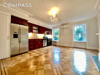 139 Adelphi St Unit 3, Brooklyn, NY 11205