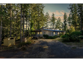 41294 Keel Mountain Dr N, Lebanon, OR 97355